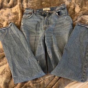 Abercrombie 90s Straight High Rise Jeans